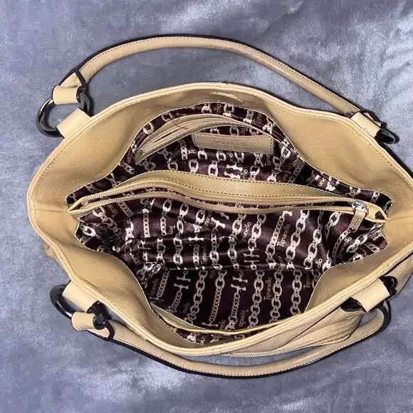 Tignanello Tan Leather Organizer Bag - Hobo Style - Picture 4 of 4